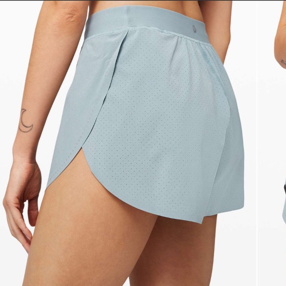 Lululemon Find Your Pace Short 3" Lined - Picture 13 of 14